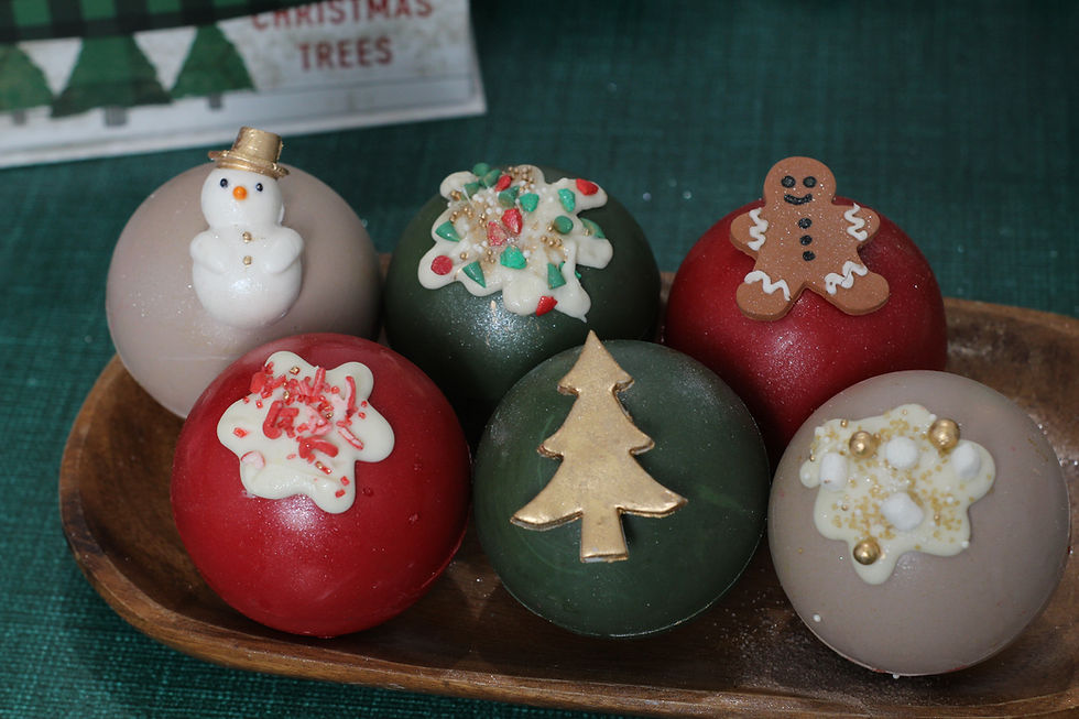 Thumbnail: Hot Cocoa Bomb Set