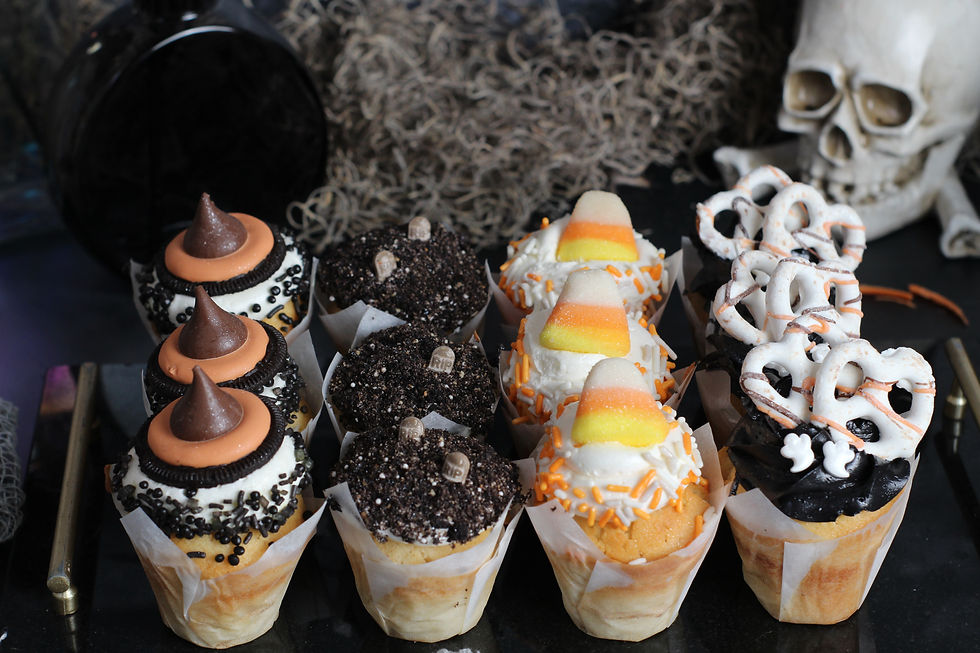 Thumbnail: Trick or Treat Mini Cupcakes