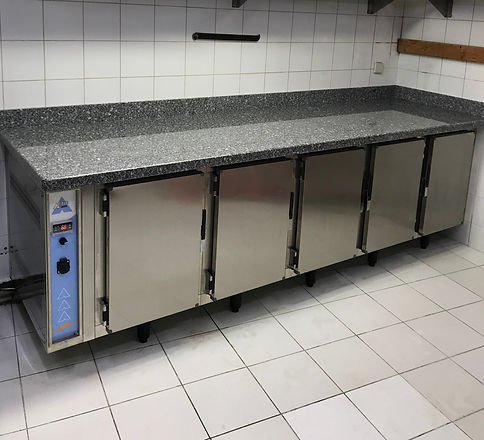 BOULBUSO_Tour_Refrigérée_avec_groupe_dép