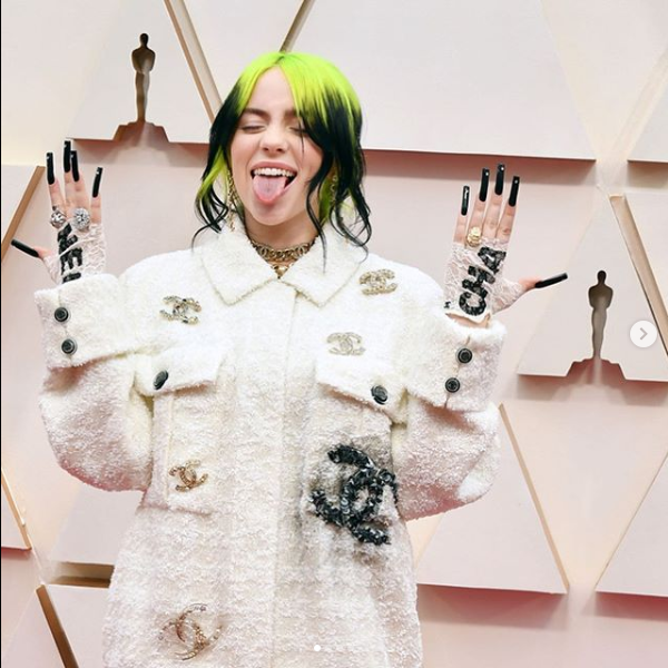 Billie Eilish Unfollowed Everyone on Instagram!