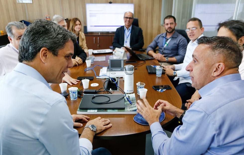 AMUPE - Pedro Freitas se reúne com diretor-presidente da Compesa para fortalecer parceria com os municípios