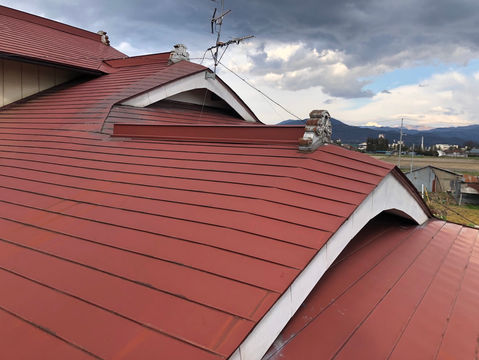 矢巾町 入母屋屋根の雨漏り