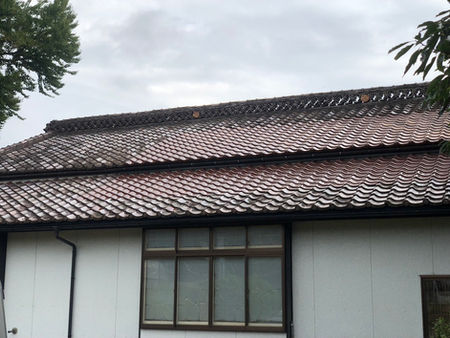 屋根の修理事例 雫石町 瓦屋根の部分張り替え 工事の流れと費用の目安