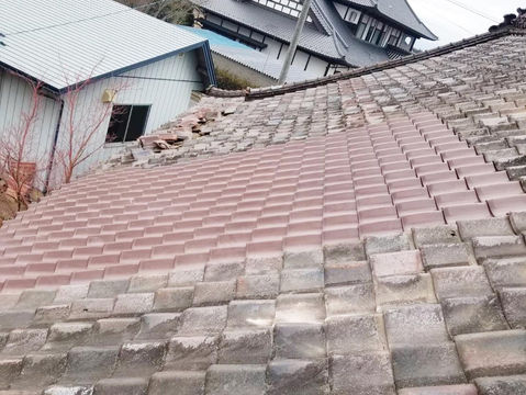 瓦屋根の修理事例 和型瓦 雨漏りを部分修理でコスト削減 胆沢町