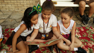 Leitura em Grupo - 1º Ano A