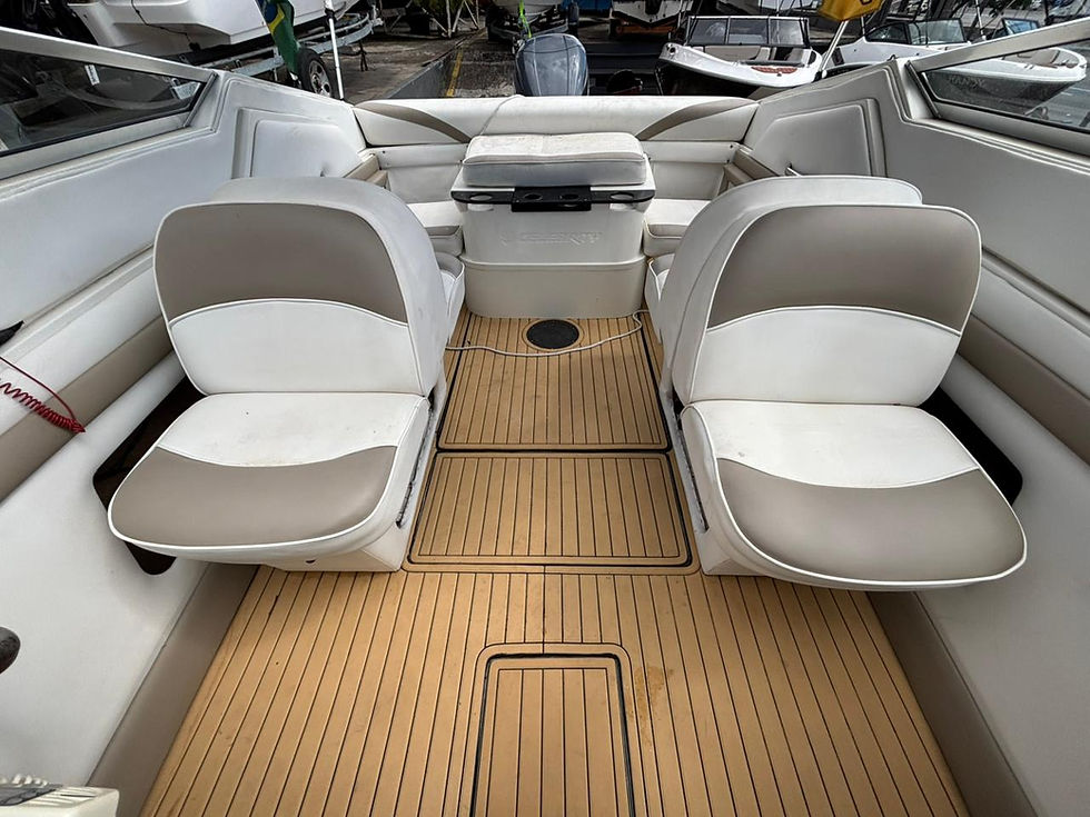 Miniatura: Lancha Celebrity com motor Yamaha 200hp V6