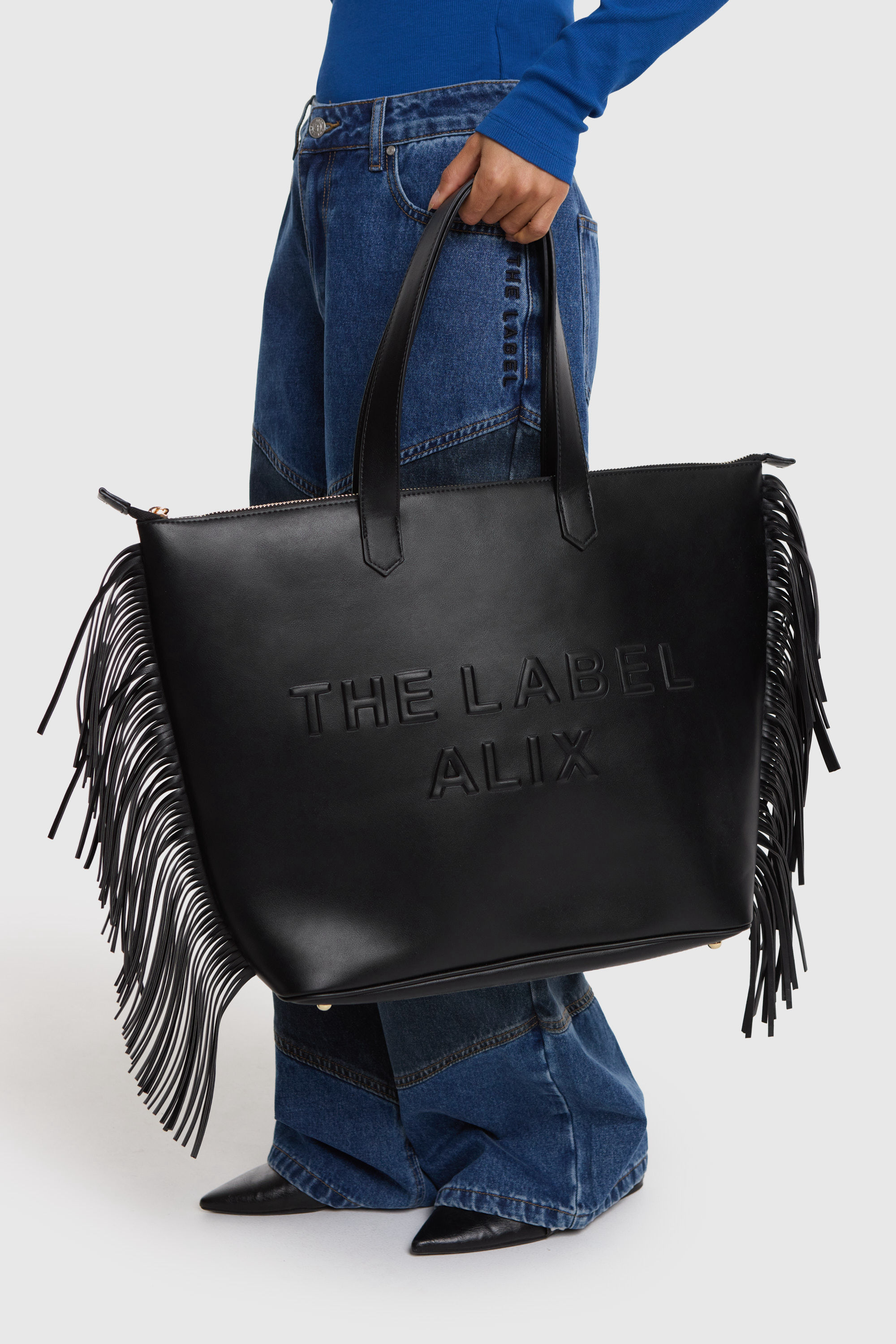 FRINGES SHOPPER