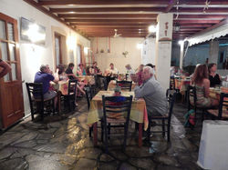 LIVE MUSIC (10) (Large).JPG