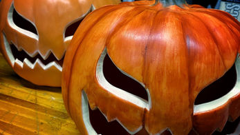 How to Make Plastic Pumpkins Come to Life