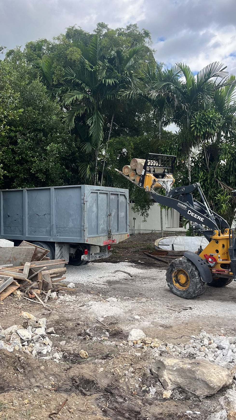 A28476BE-3832-4EC5-80BF-51764D2E9B33