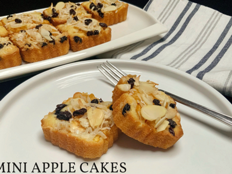 Apple Cakes 