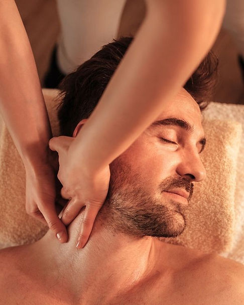masaje hombre.jpg