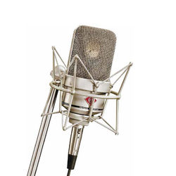 STÜDYO MİKROFONU