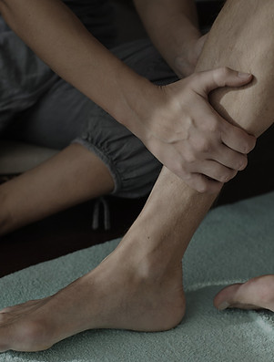 Physical%20therapy%20on%20leg_edited.jpg