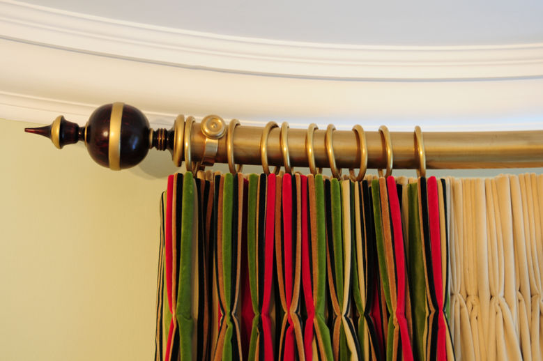 2-2011. 24th January 2011. Curtain poles. 002.JPG