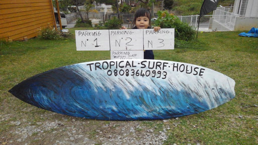 Kitesurfing surfing camp . Sup tour and snorkel . Guest house watersport school in okinawa .