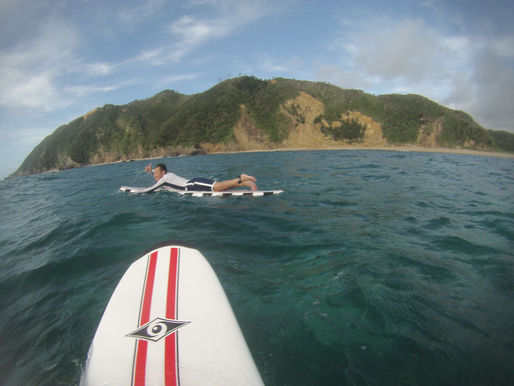 FUN SURFING SCHOOL
TROPICAL SURFING OKINAWA
SURF & STAND UP PADDLE BOARD
ONNA-SON
