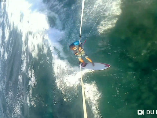 Free kitesurf lessons if buy the kite 4 hours Free Kitesurf lessonsWe offers limited time and suppli