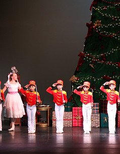 20251206_4620 copy.jpg