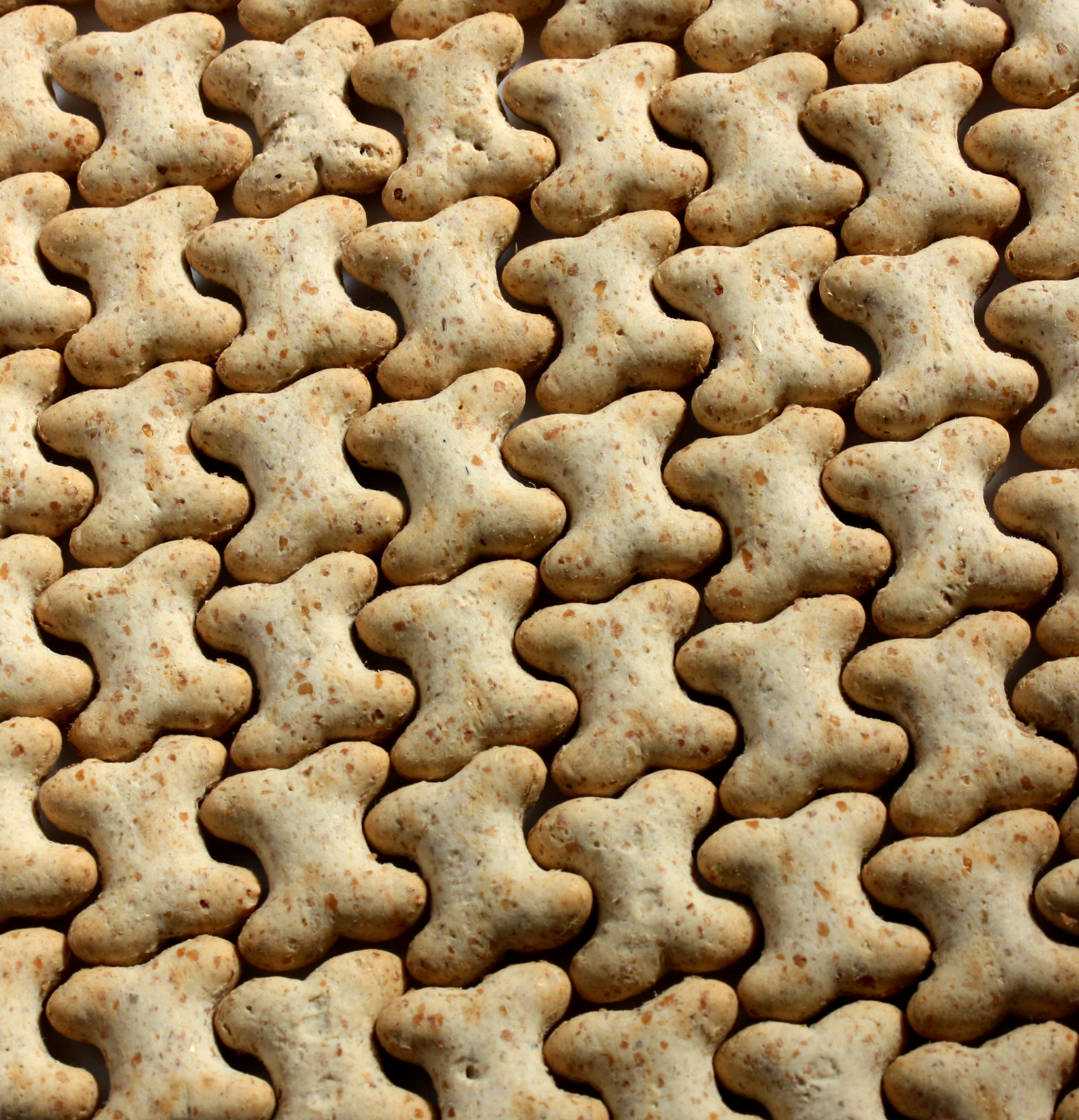 01;Lynette Marsden;Biscuits