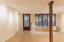 La vitrine vue de l'interieur