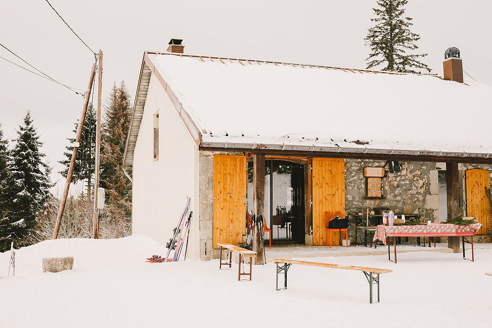 Photographies illustrant les activités du village vacances Neige & plein air.
