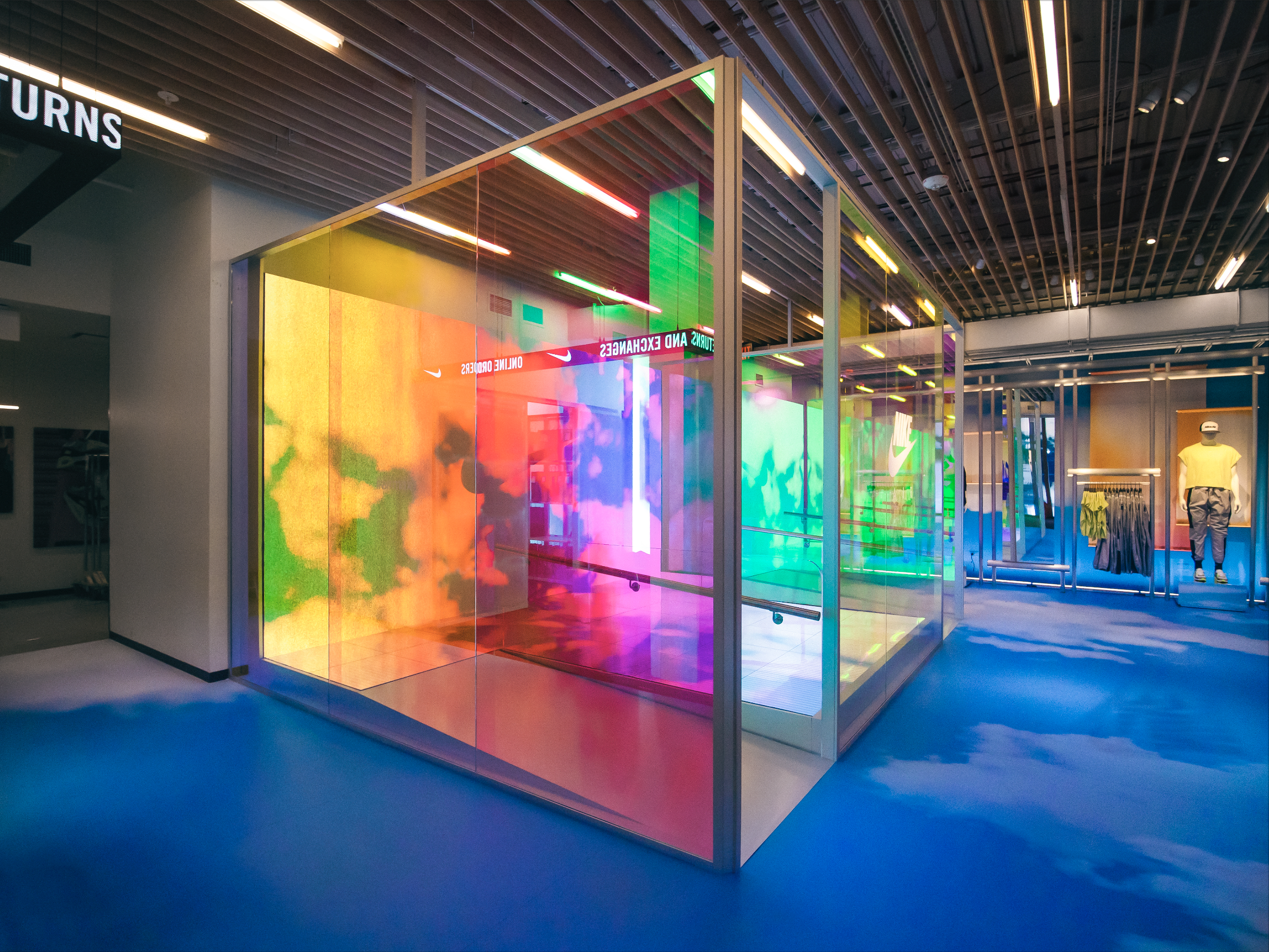 Nike SOHO_isometric b