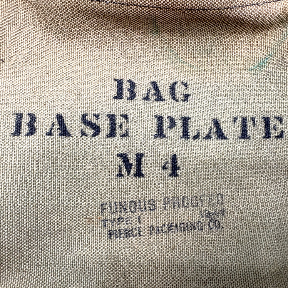 Thumbnail: US M4 Mortar Baseplate Bag, WW II
