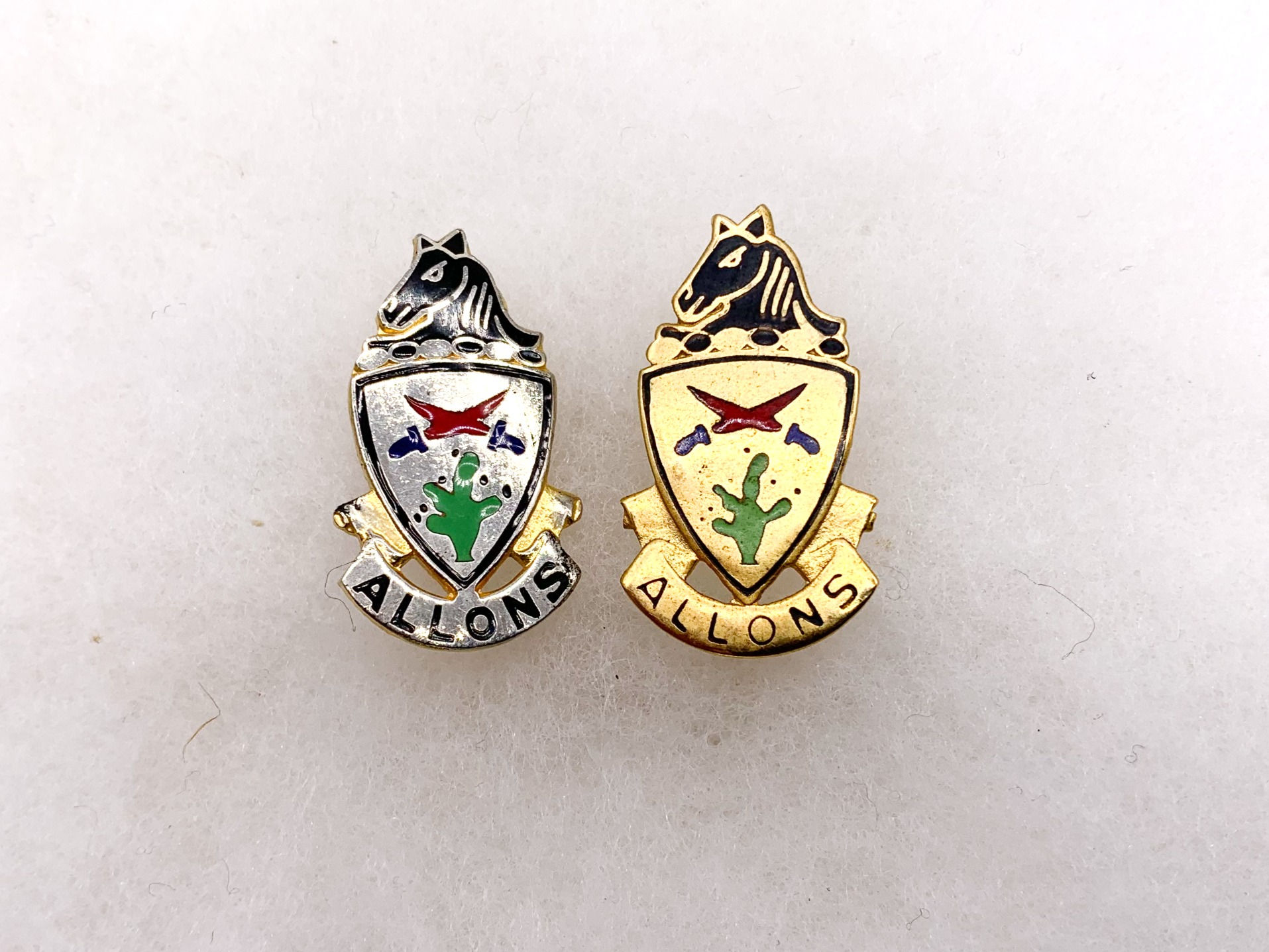 US Army 11th Cavalry Regiment DUI Crests