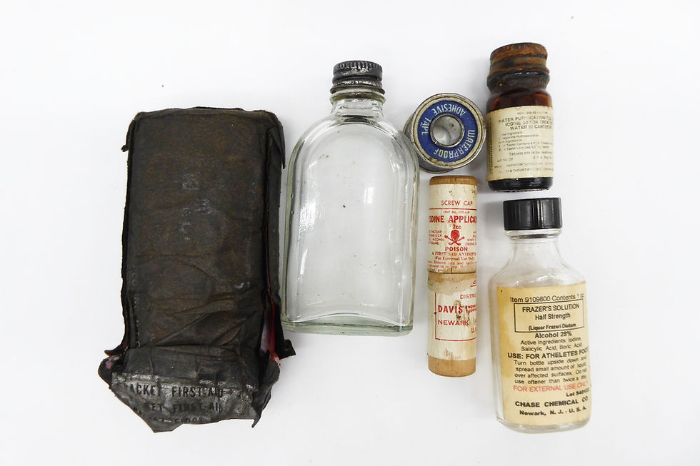 Thumbnail: US M2 First Aid Kit, With Contents, WWII