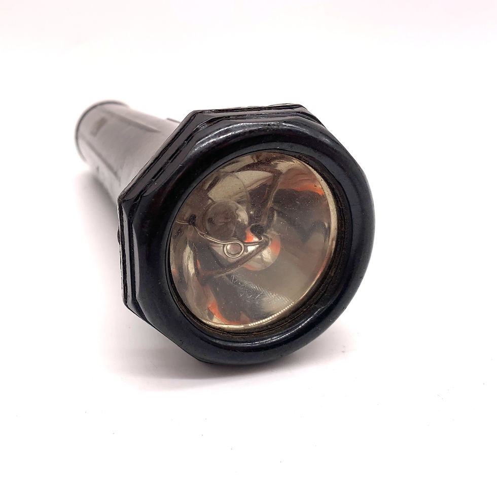 Thumbnail: USCG Flashlight, Model F-81X, WWII