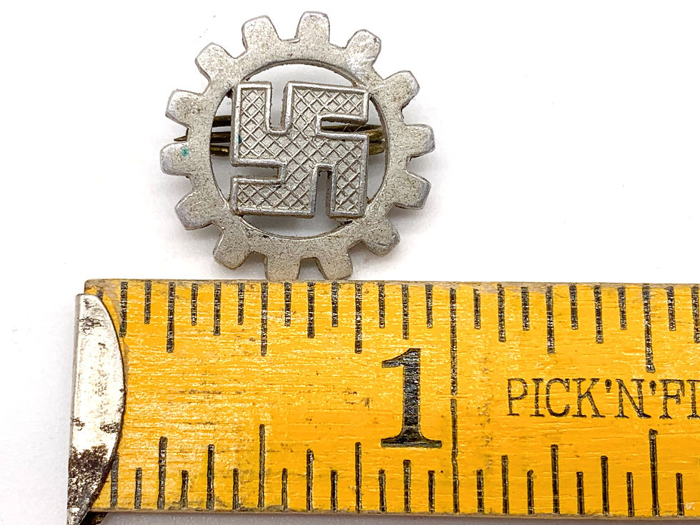 Thumbnail: German German DAF Membership Badge, WWII