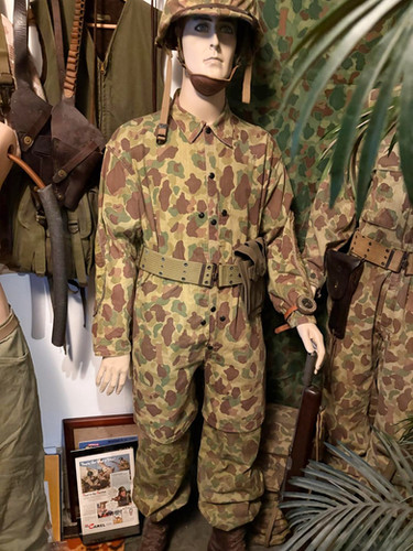 Original USMC Type 2 Paramarine Smock, WWII | Foxhole Militaria