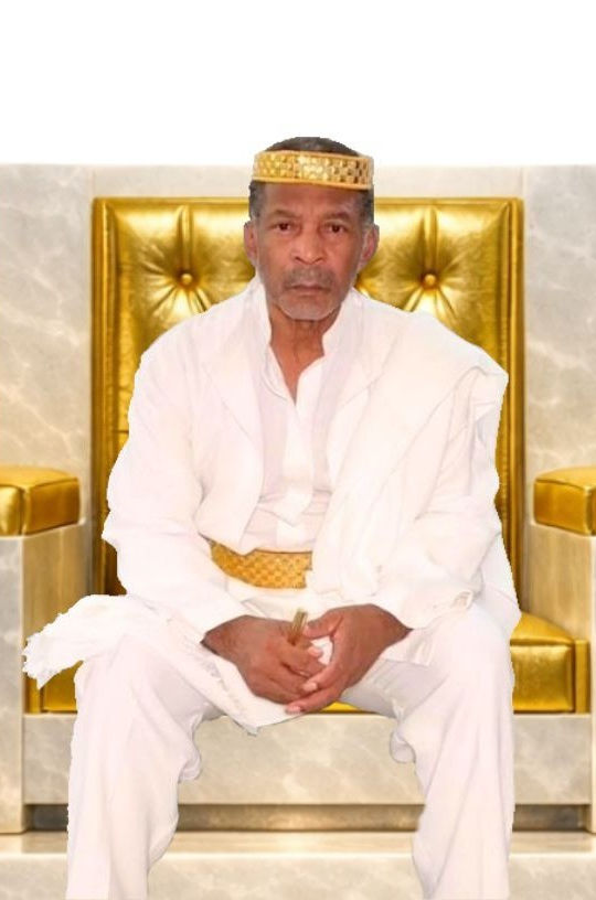 throne 6_edited.jpg