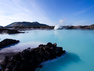 Solo in Iceland: Heartbreak, Hard Work, and a Honeymoon Suite