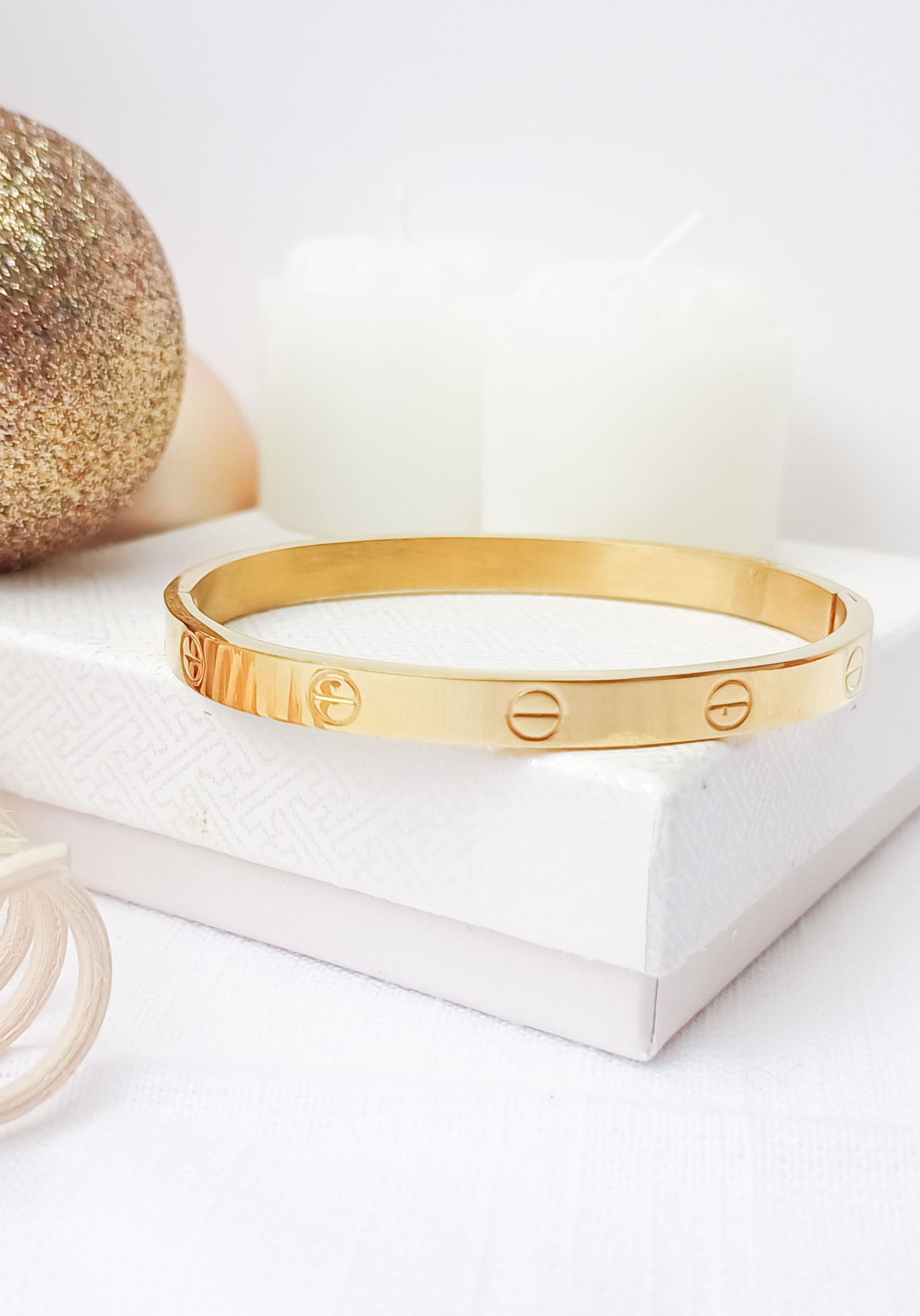 Bracelete em Aço Dourado – Inspiração