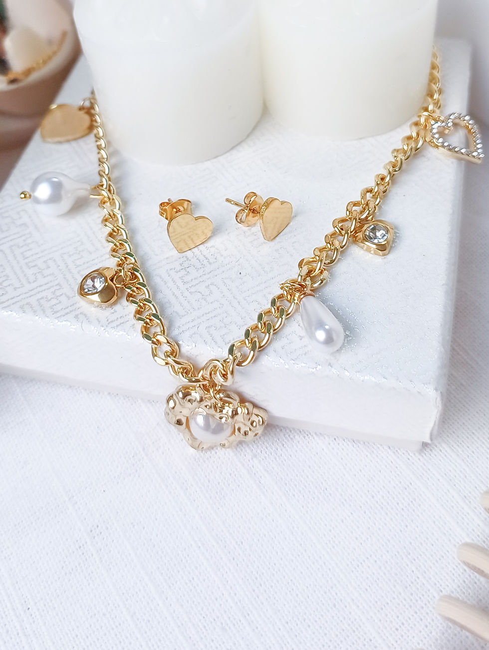 Miniatura: Conjunto Gargantilha Choker com Pingentes + Brincos de Coração