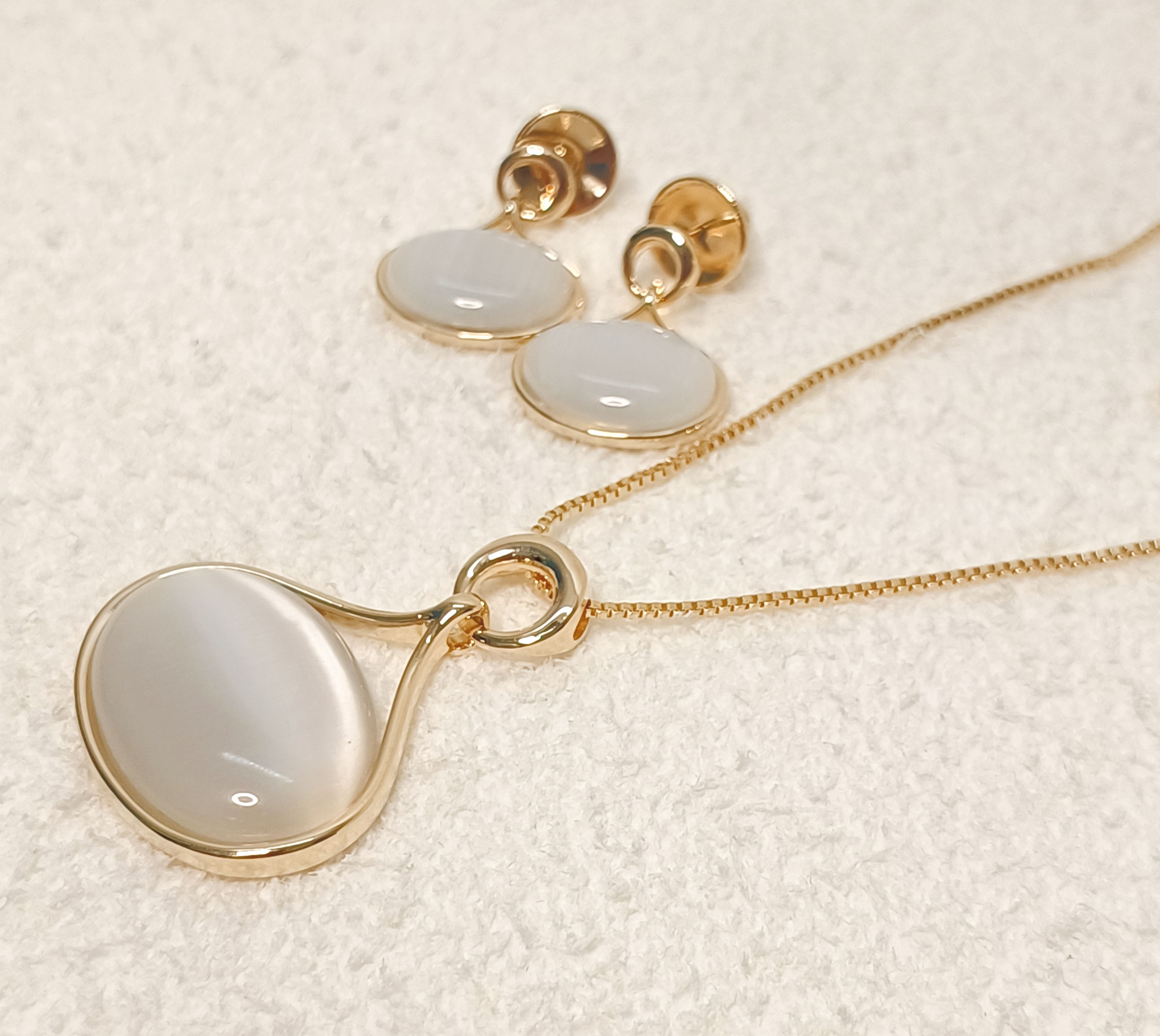 Conjunto Gota de Luz