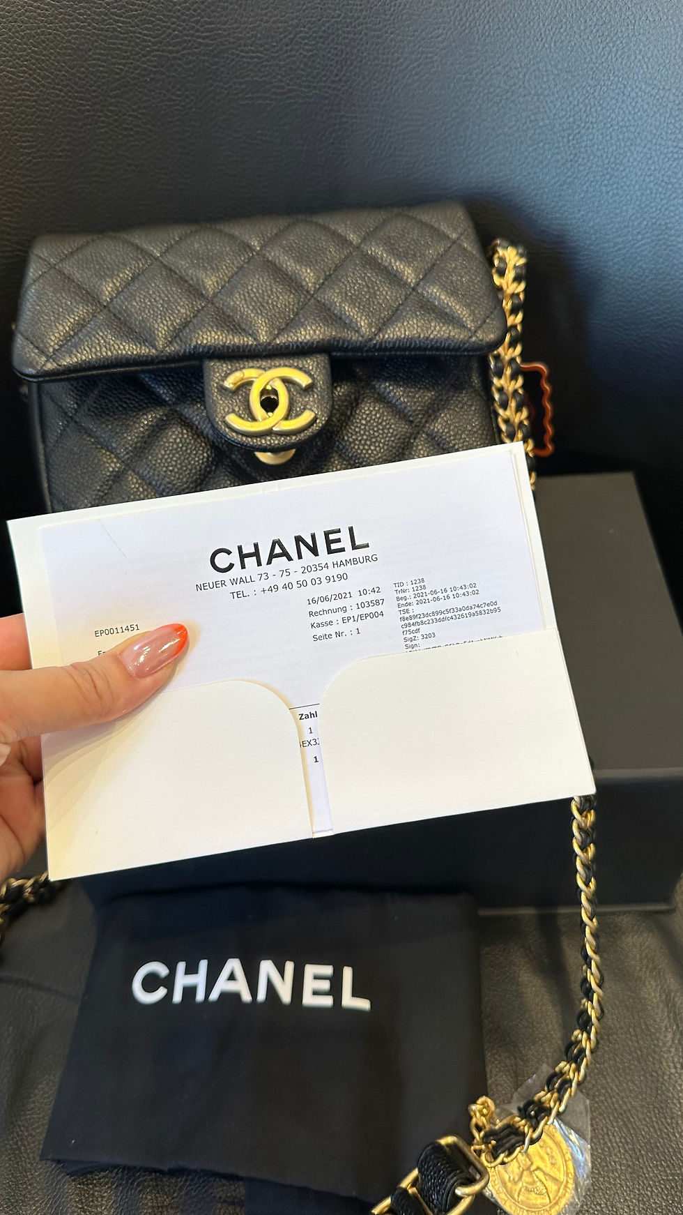 Thumbnail: Chanel mini bag 