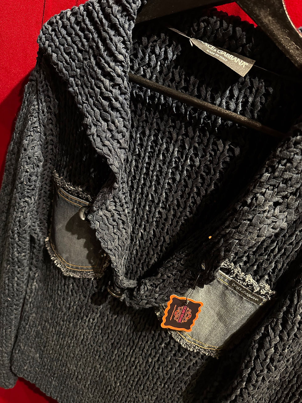 Thumbnail: Dolce Gabbana pulli size M