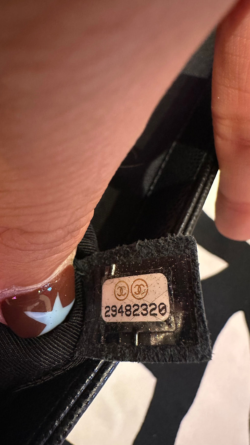 Thumbnail: Chanel boy size Medium bag