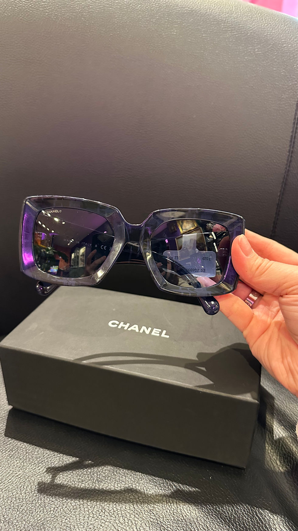Thumbnail: Chanel Sunglass
