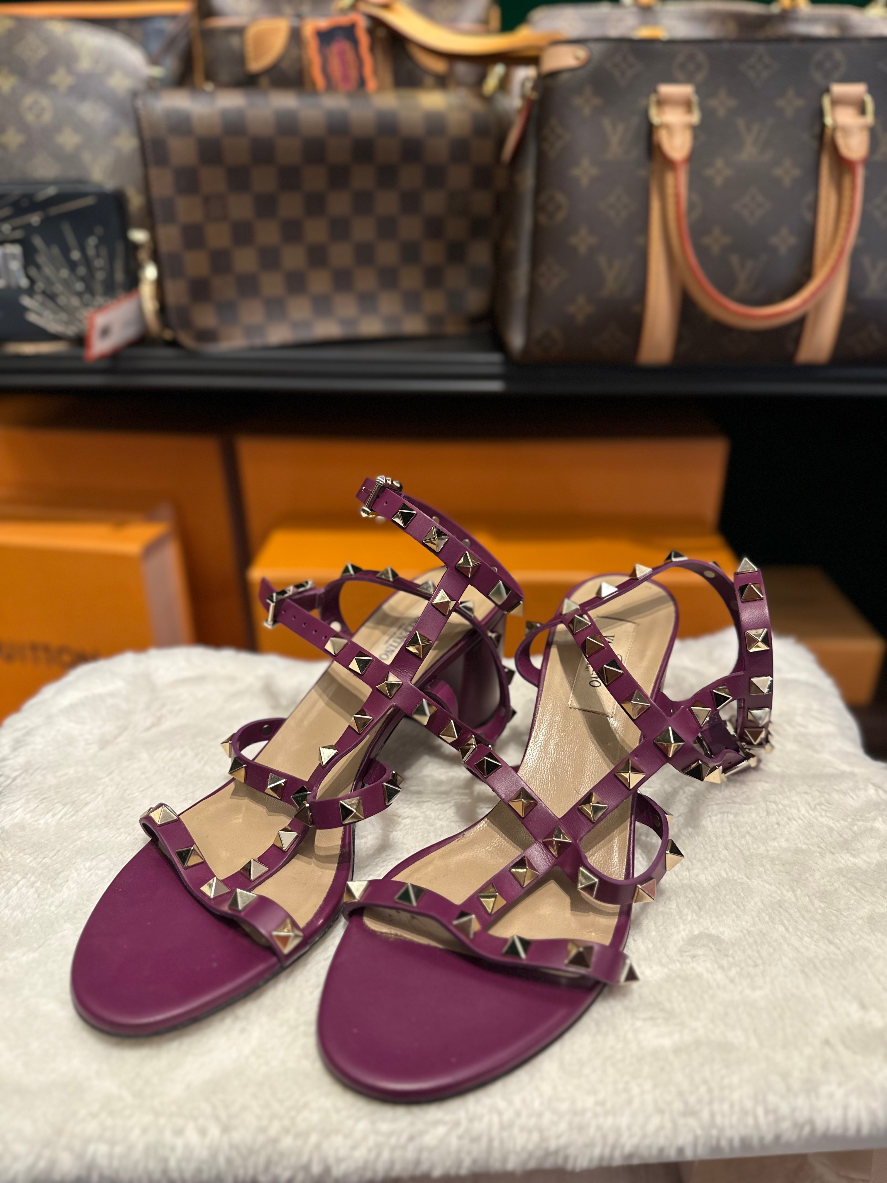 Valentino Sandal size 38