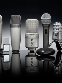 عناصر الحكم على المايك