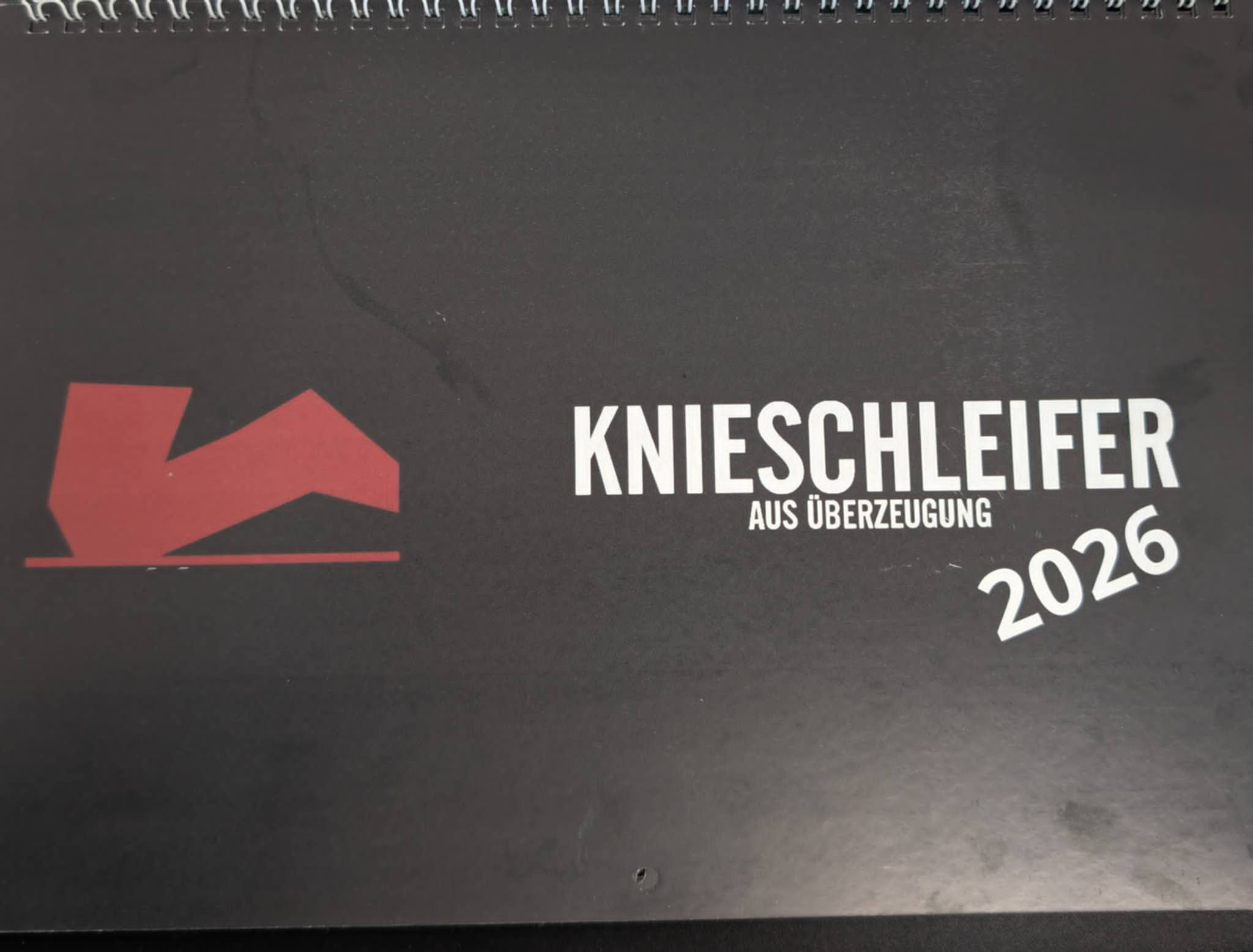 DER KALENDER 2026 DER GEWINN WIRD GESPENDET
