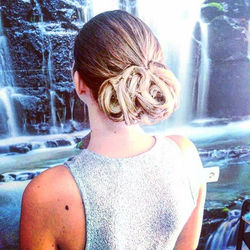 Recogidos #recogidos #salondebelleza #peluqueria #salondebellezeden