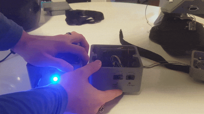 wireless_charger_optimized.gif