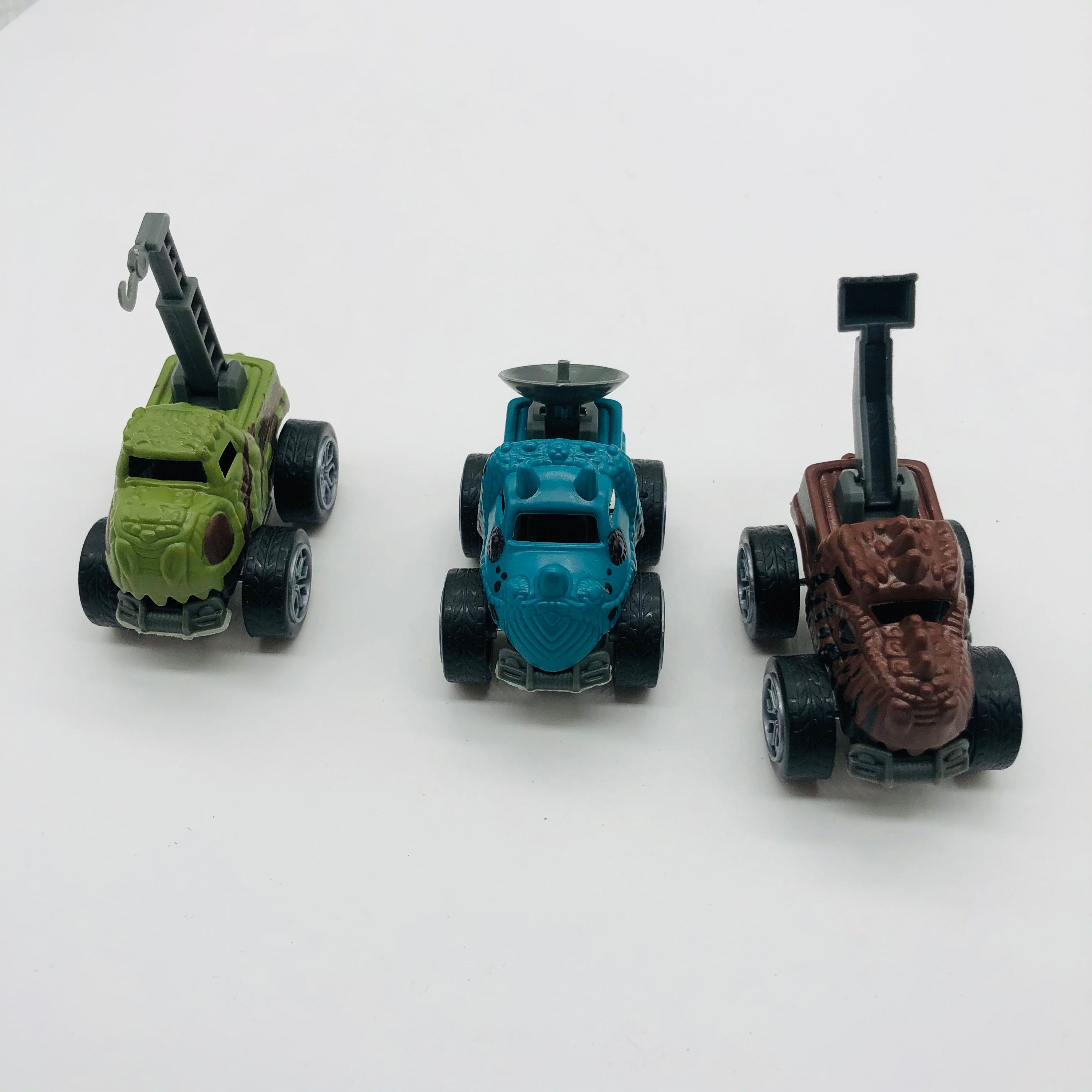 UQ-J002-82