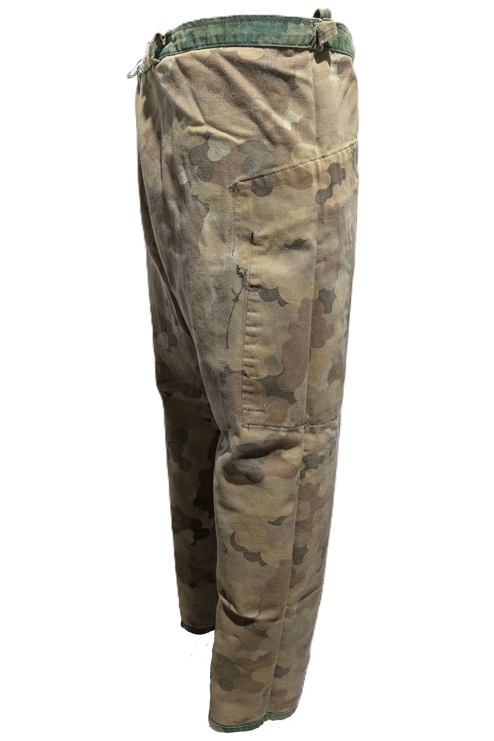Thumbnail: Vintage KAMO Reversible Mitchell Pattern Camo Hunting Pants 100% Cotton (36x29)