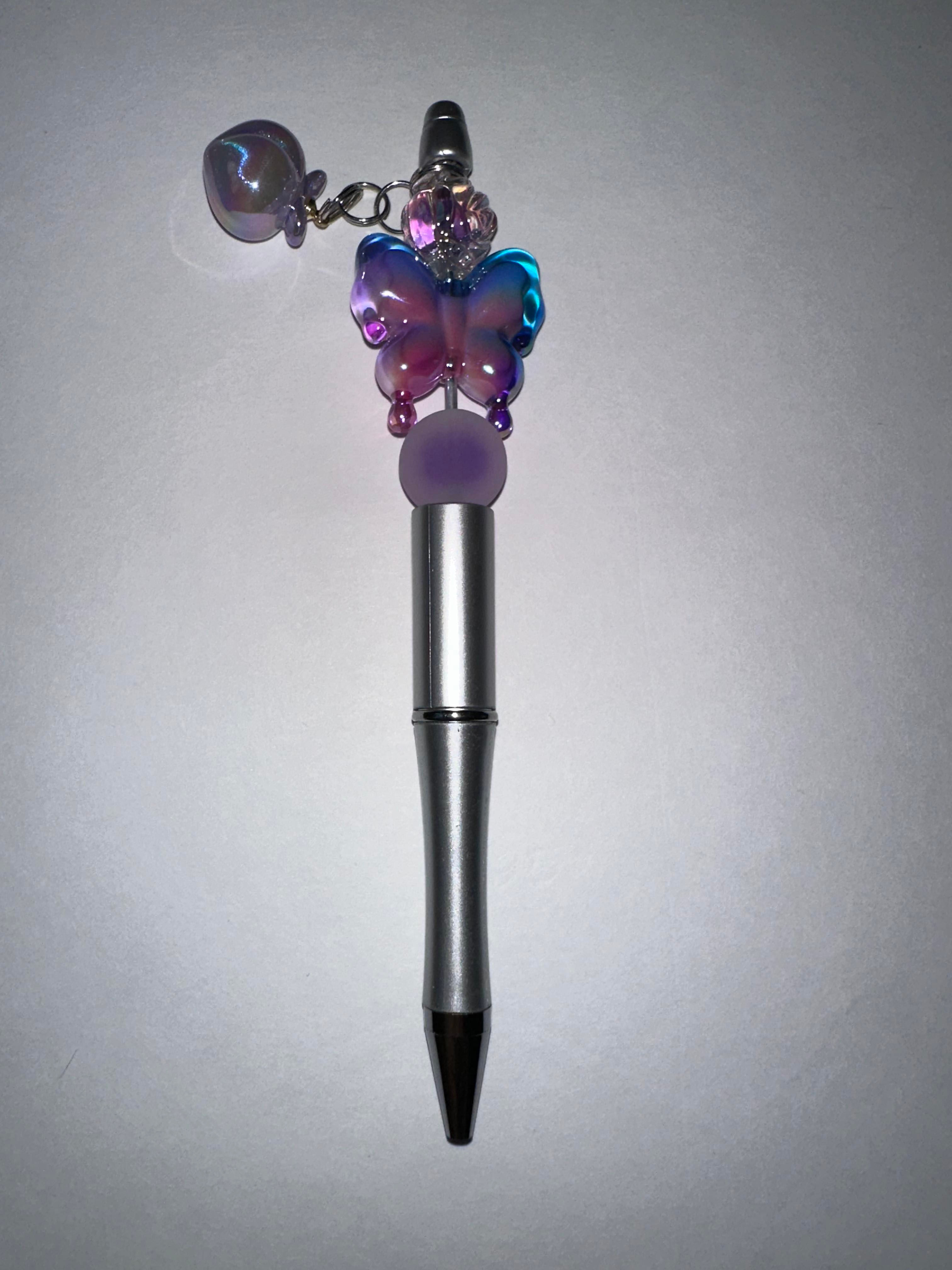 BEADED PEN